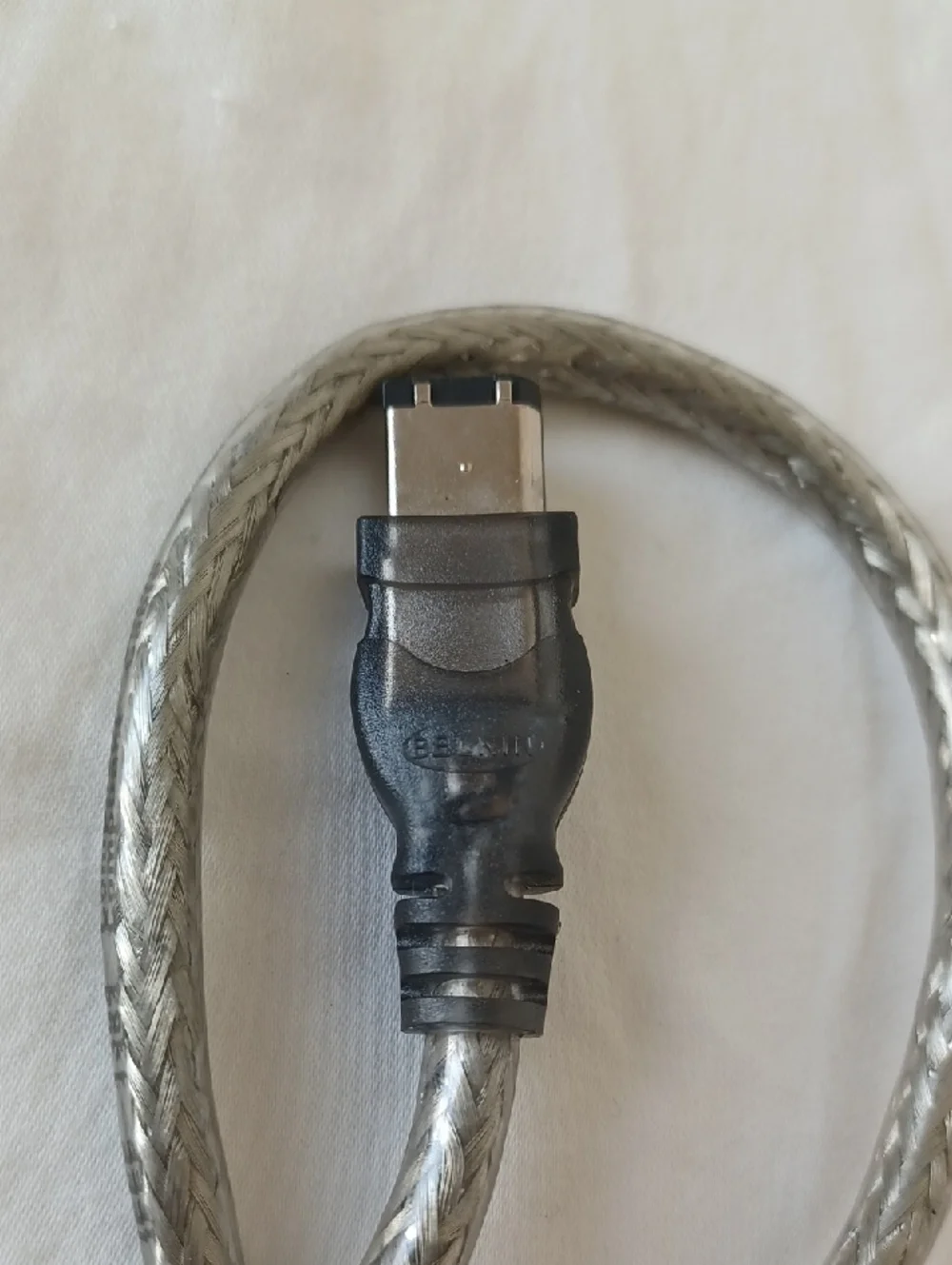 3/$25 SALE Belkin Pro Series FireWire IEEE 1394 Cable 4 pin to 6 pin 400 Mbps 3'